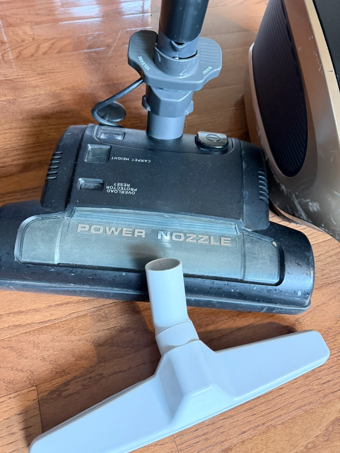 Johnny Vac XV-10 Plus Vacuum Cleaner with Power Nozzle - photo 5