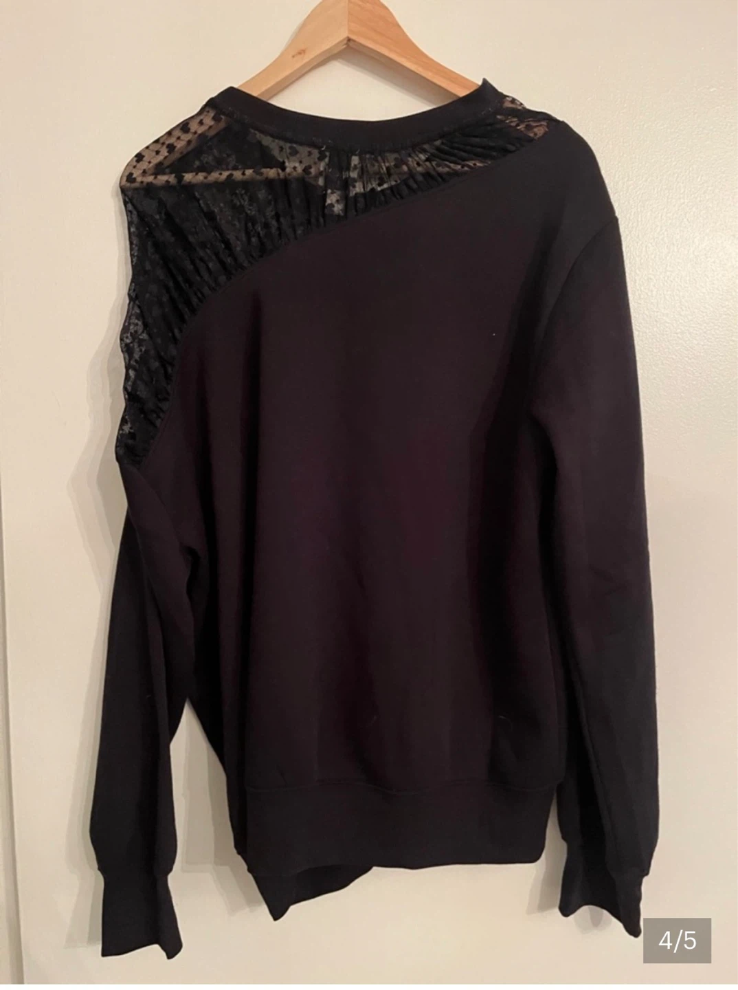 Anthropologie Black Lace Detail Sweatshirt ⚽ - photo 4