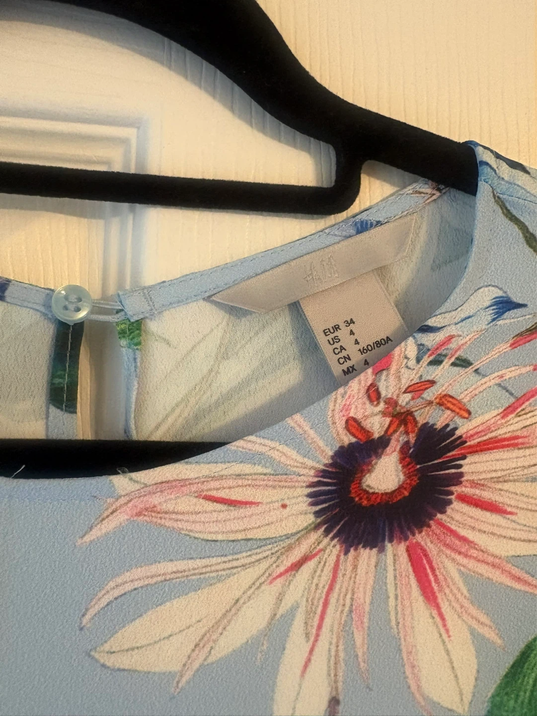 H&M Blue Floral Long Sleeve Blouse Size 4 - photo 2
