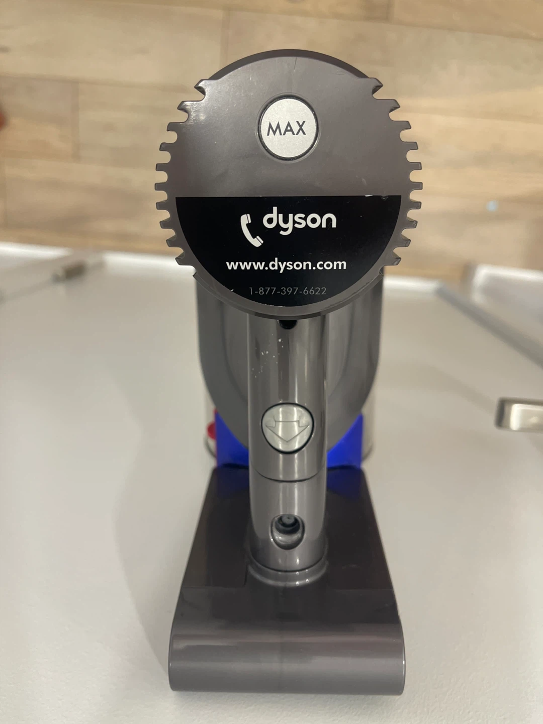 Dyson Cordless Vacuum Cleaner - photo 2