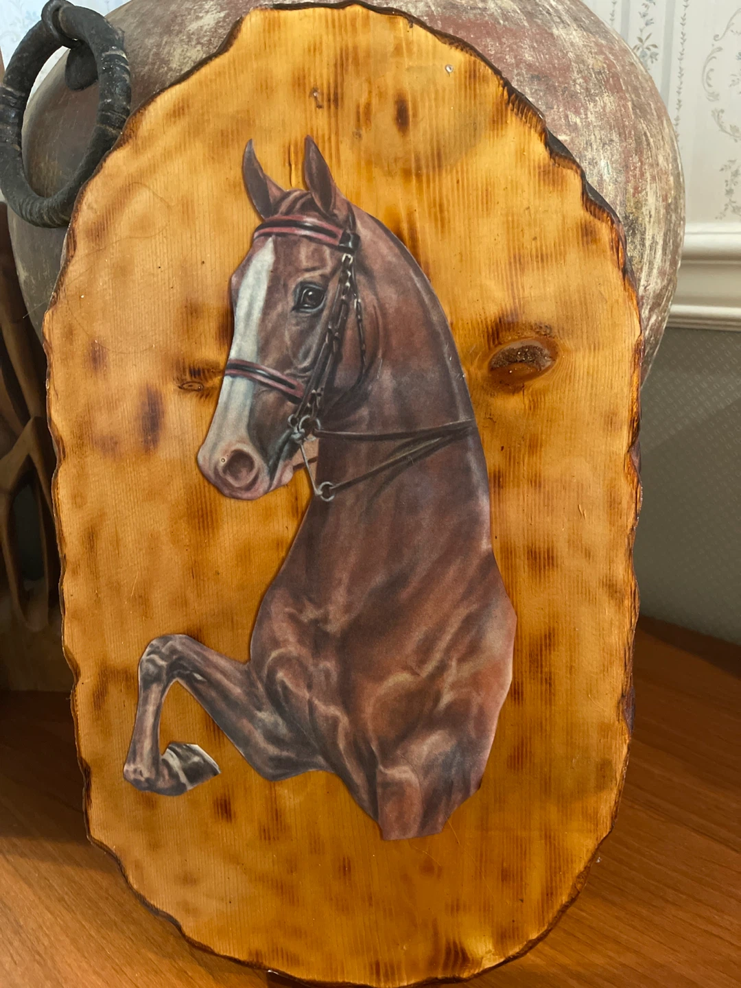 Wood Slice Horse Wall Art ⚽