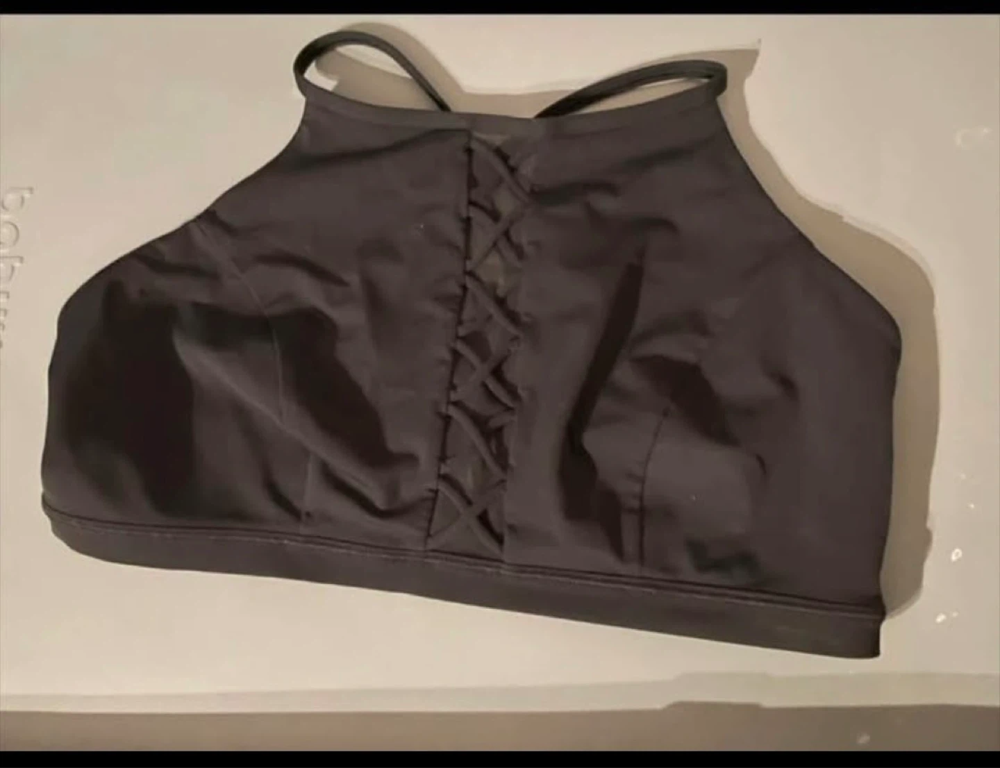Lululemon Swim top size 6 ⚽