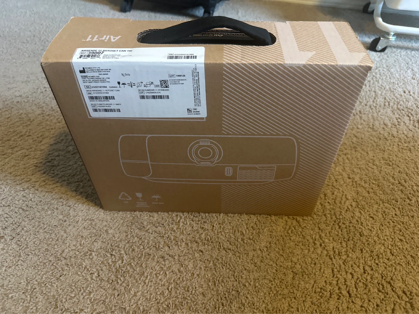 CPAP Machine Brand New Resmed Airsense 11 - photo 2