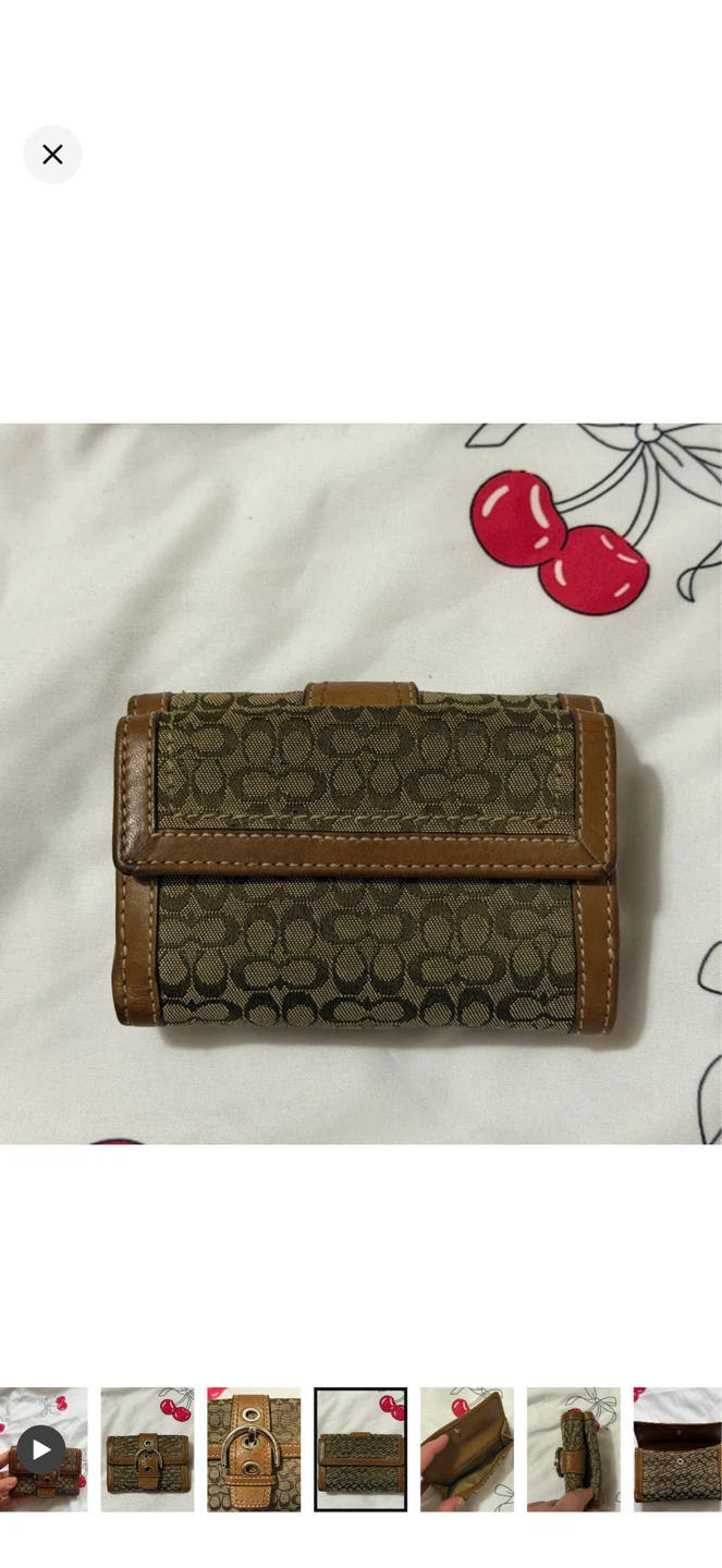🤎Rare Coach Soho Brown and Tan Wallet with Buckle Y2K Era - photo 4