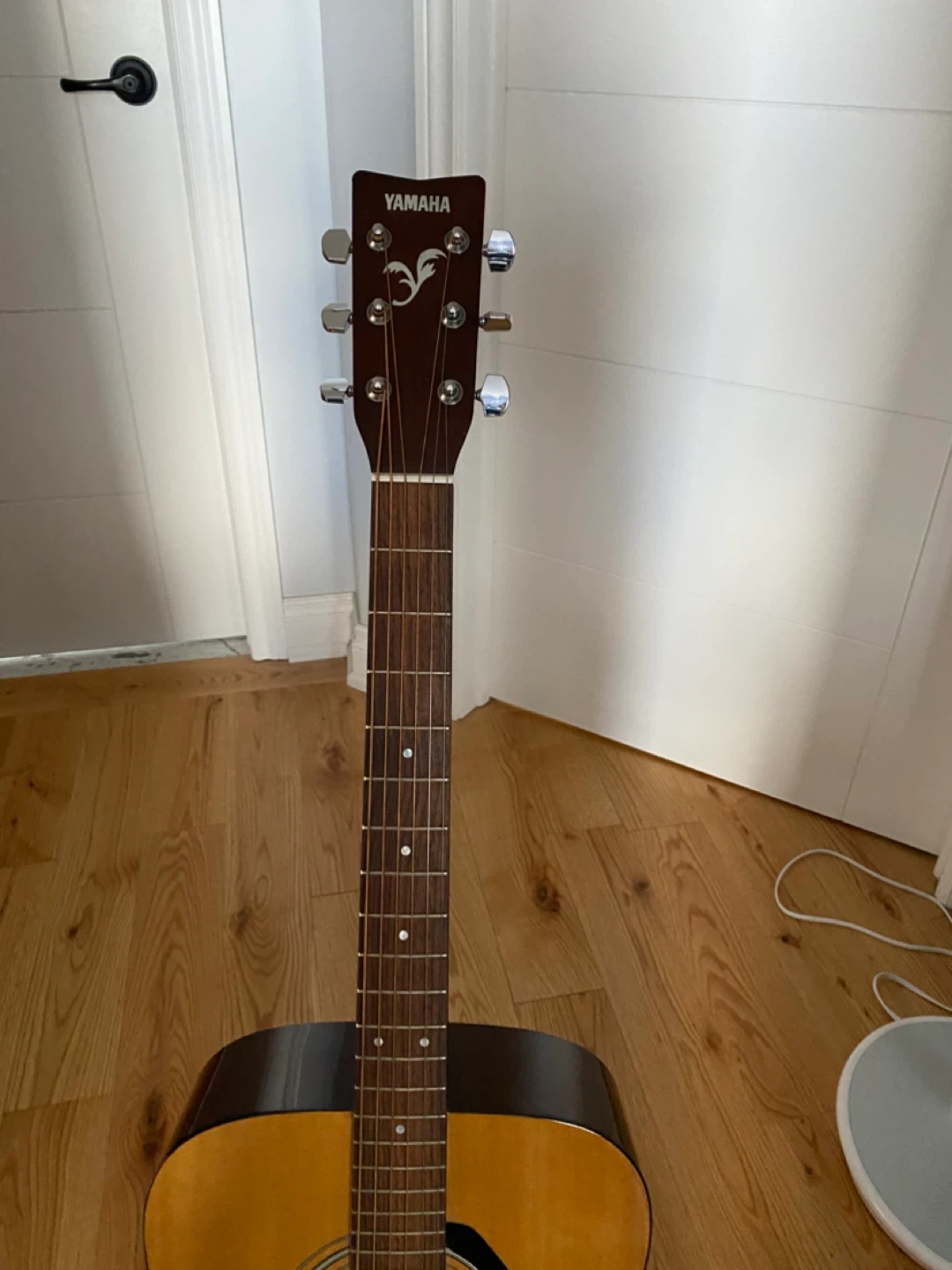 Yamaha F310P Acoustic Guitar - photo 4