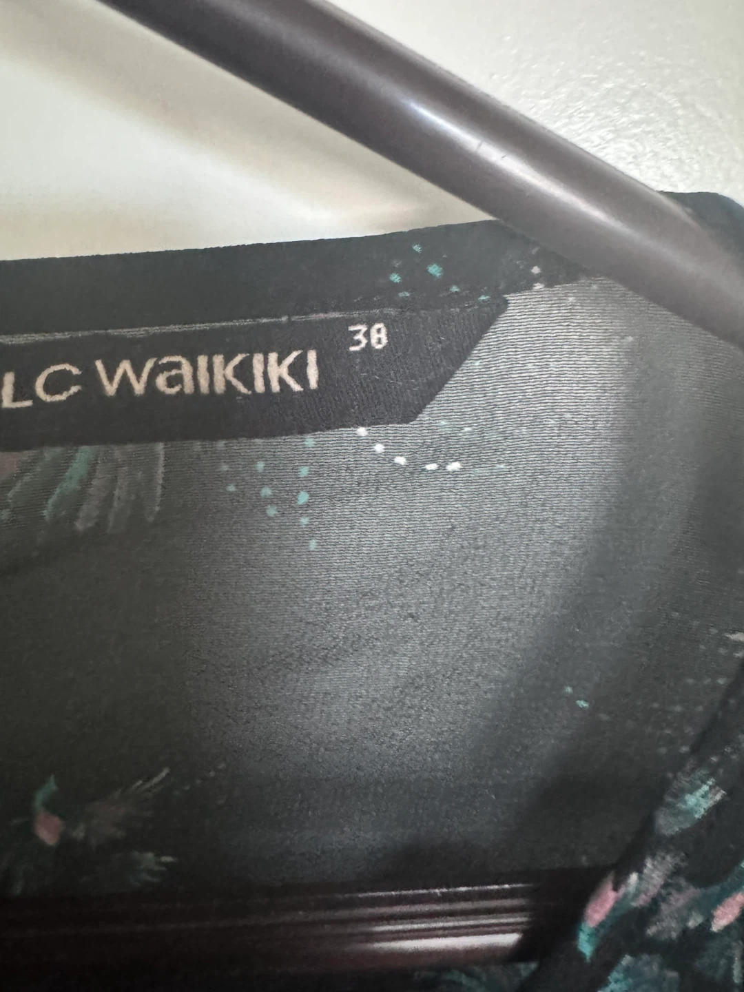 LC Waikiki Sheer Bird Print Blouse Size 38 - photo 4