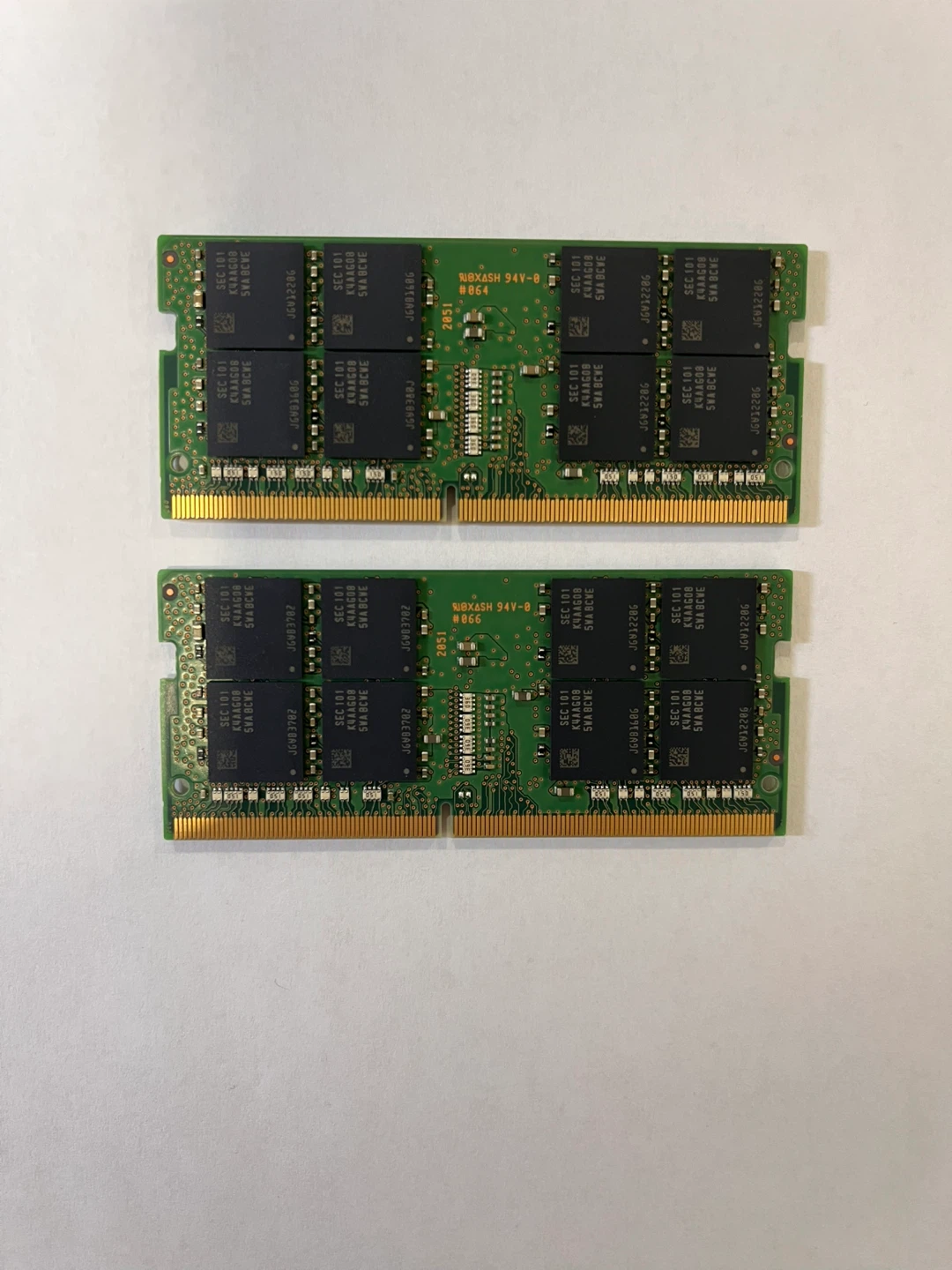 * Price Negotiable * 32GB Samsung DDR4-3200 Laptop RAM - photo 2