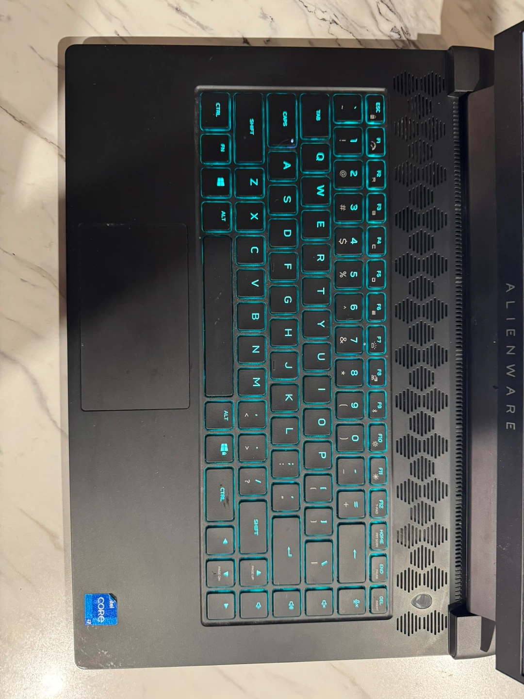 Alienware m15 R6 Laptop - photo 2