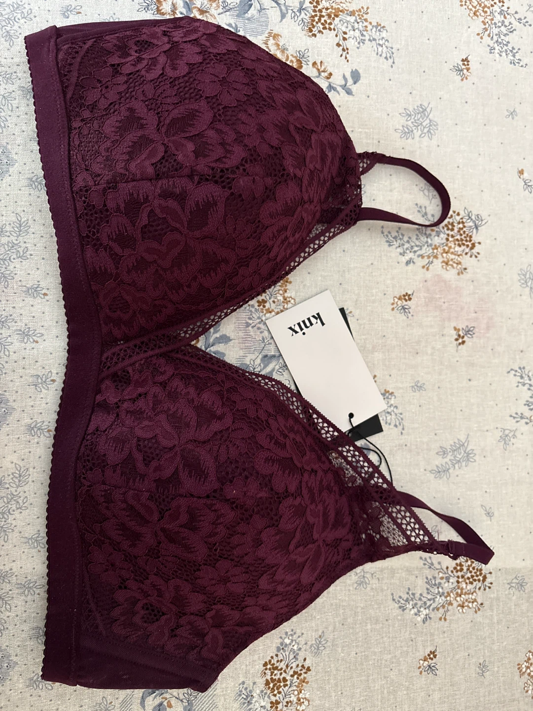 Knix Lace Bra - Burgundy