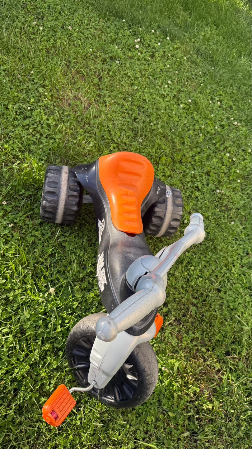 Fisher-Price Tough Trike - photo 3