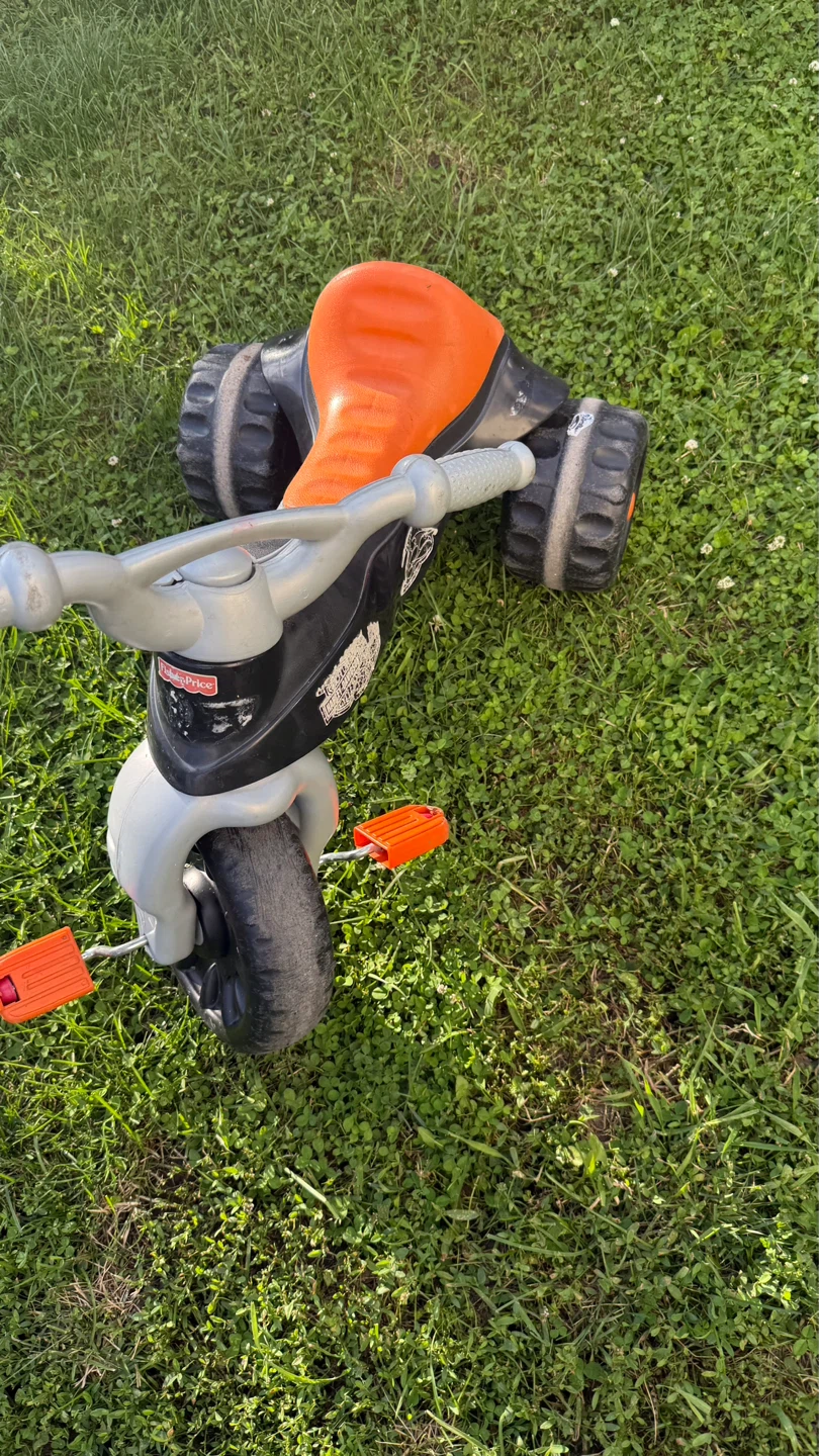 Fisher-Price Tough Trike - photo 4