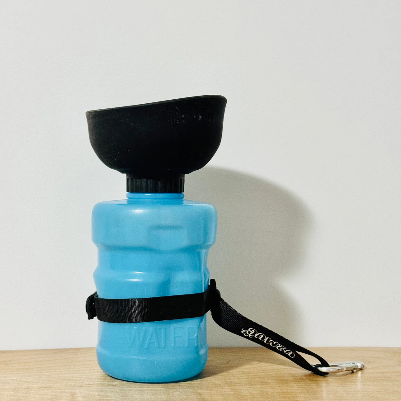 Pet Travel Water Bowl Squeeze Bottle - U2Mug 18oz / 520mL ⚽️ - photo 2
