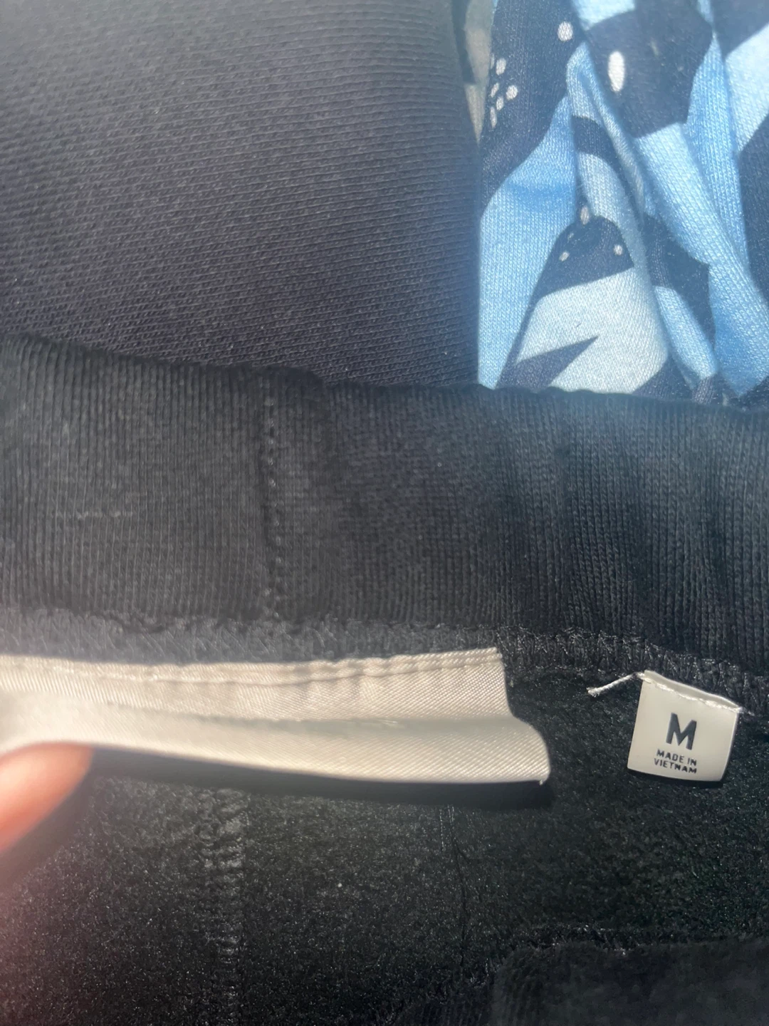 Essentials Fear of God shorts - photo 4