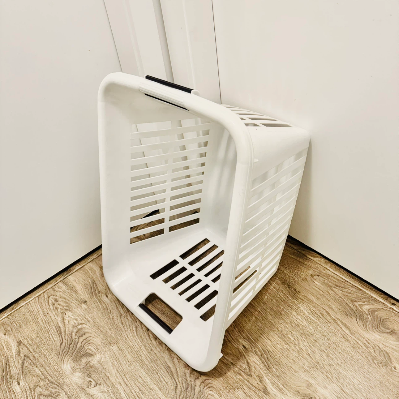 White Plastic Laundry Basket ⚽️