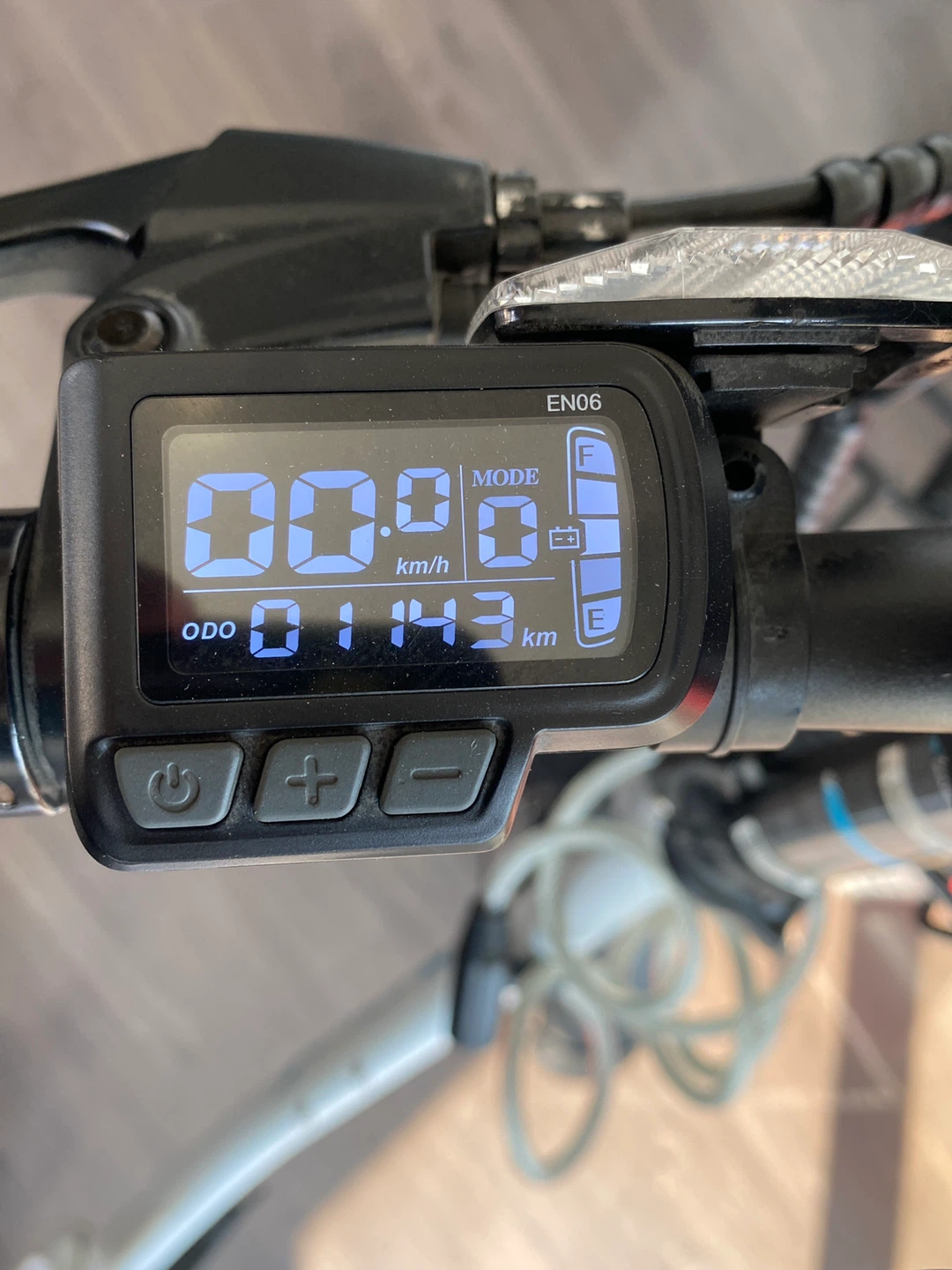 85% New Foldable iCaddy Electric Bike 40km/h with 125km range - photo 3