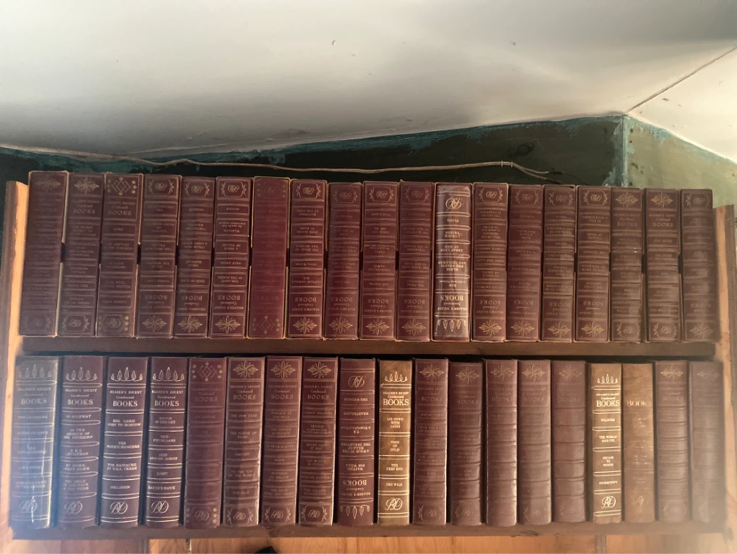 Reader’s Digest ⚽️ Collection of 38 books