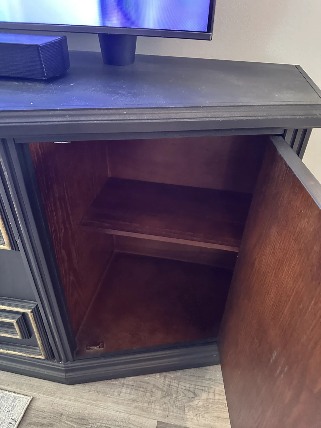 Vintage Black and Gold Decorative Cabinet - photo 4