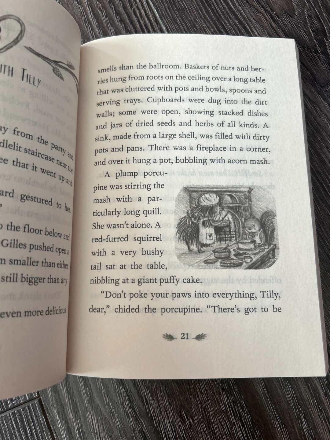 ⚽️Heartwood Hotel: A True Home by Kallie George Children's Book - photo 5