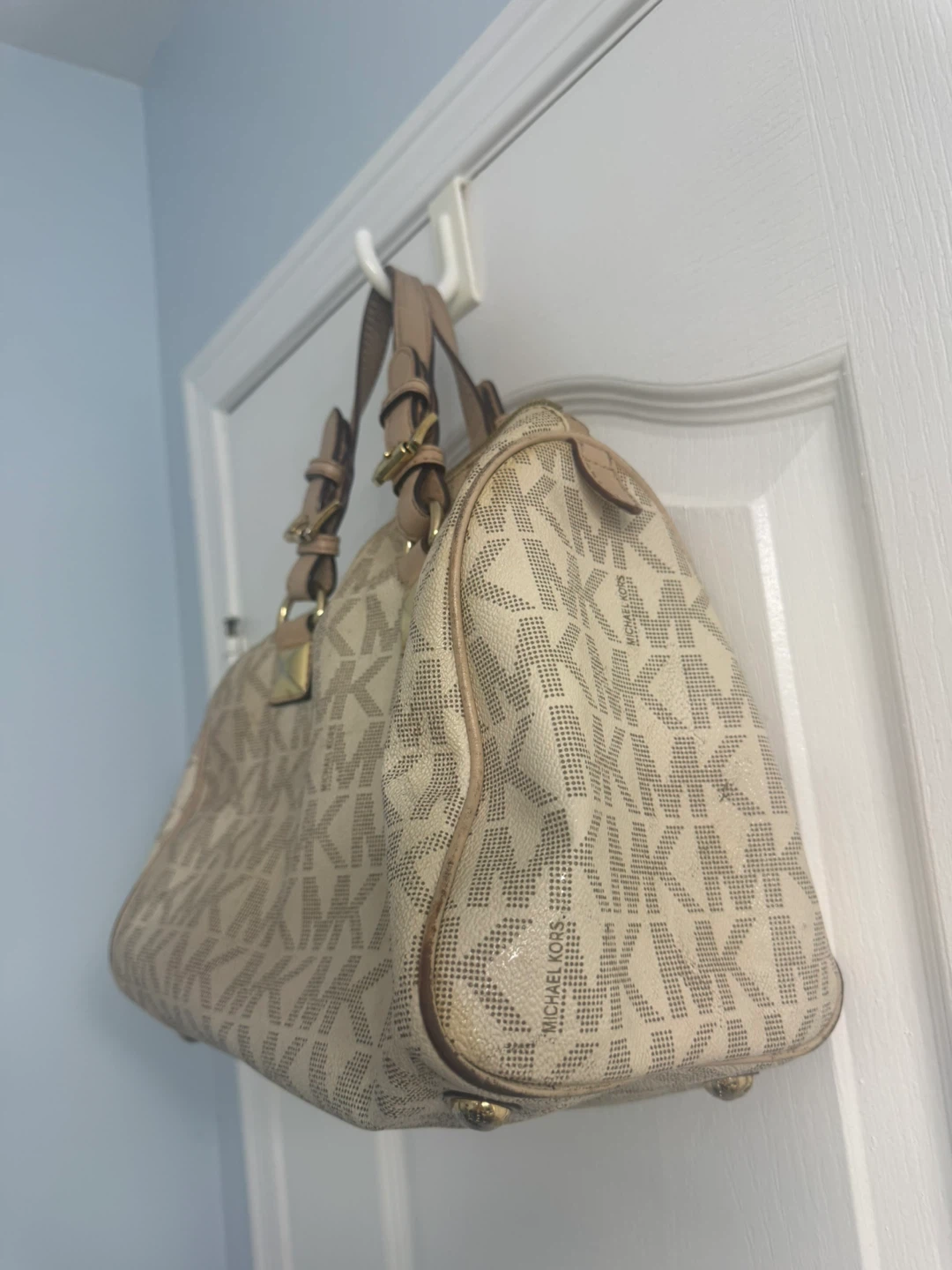 Michael Kors Monogrammed Satchel Bag - photo 2