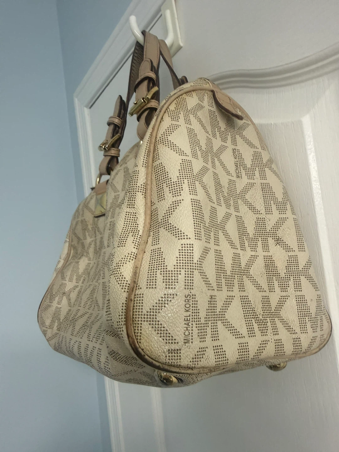 Michael Kors Monogrammed Satchel Bag - photo 3