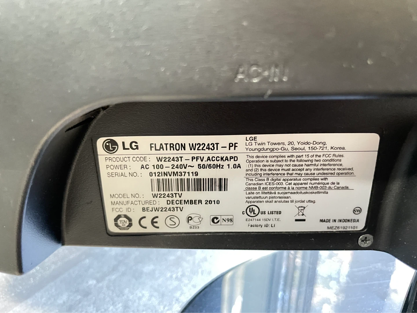 LG 22 in Monitor - photo 3