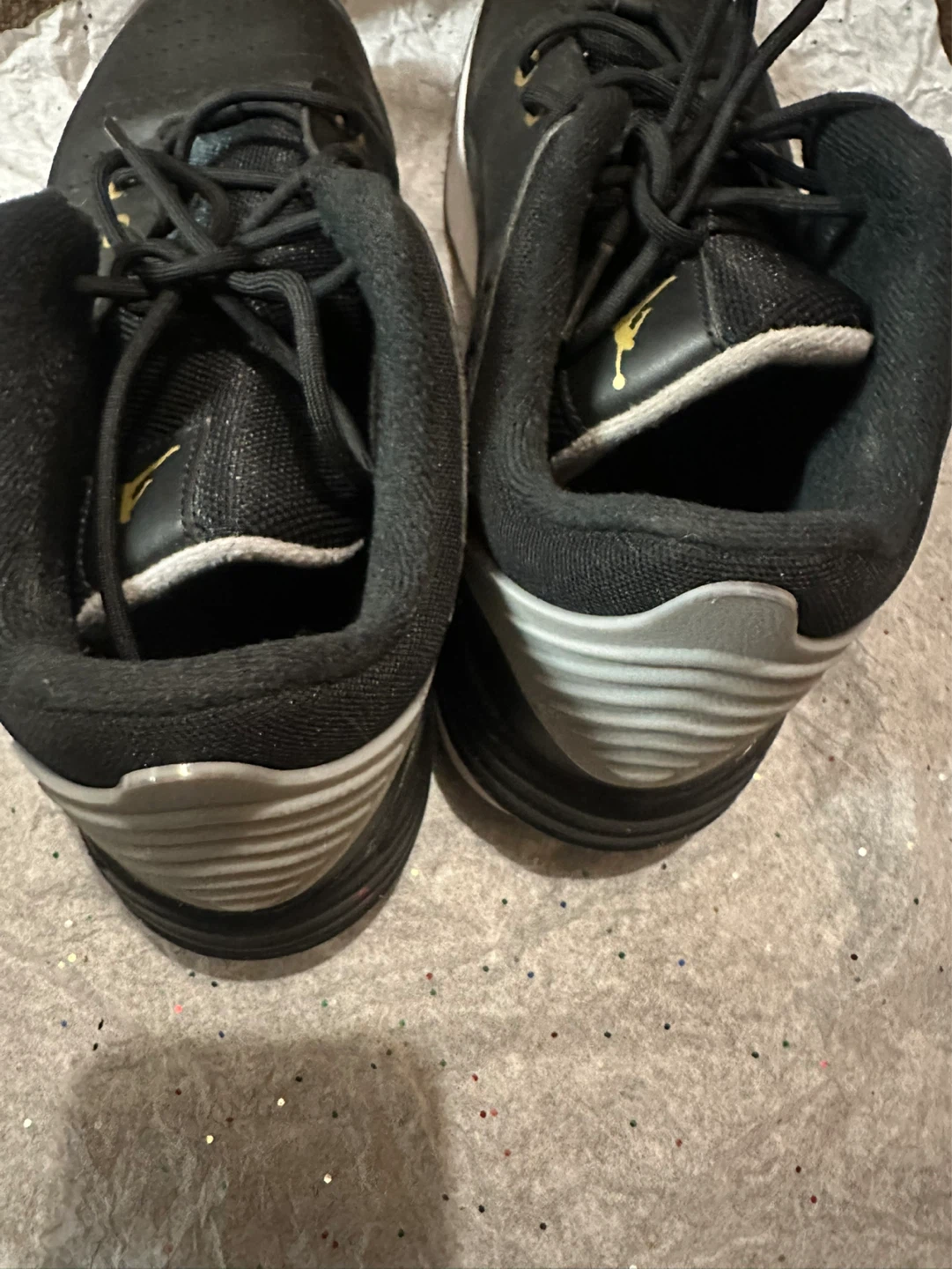 Jordan Men's Black and White Athletic Sneakers size 11.5 - photo 4