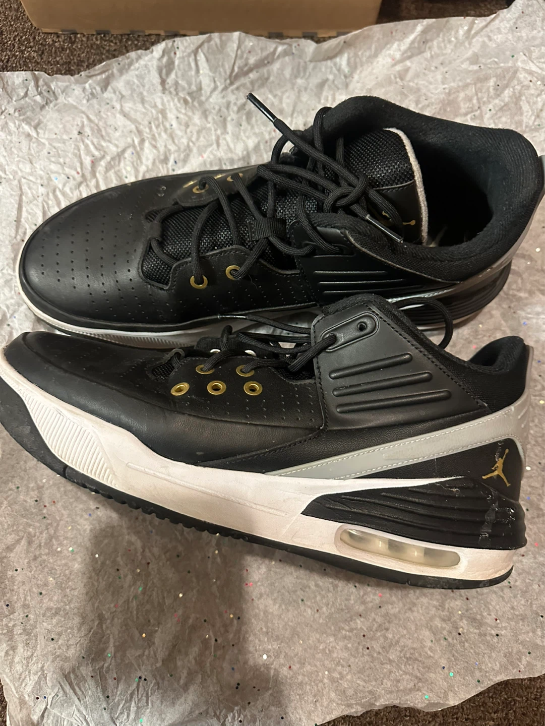 Jordan Men's Black and White Athletic Sneakers size 11.5