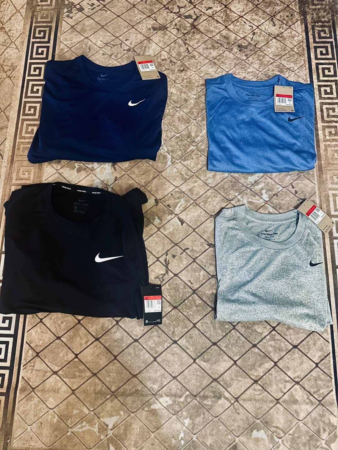 Nike Dri-FIT T-Shirts (4-Pack) size L