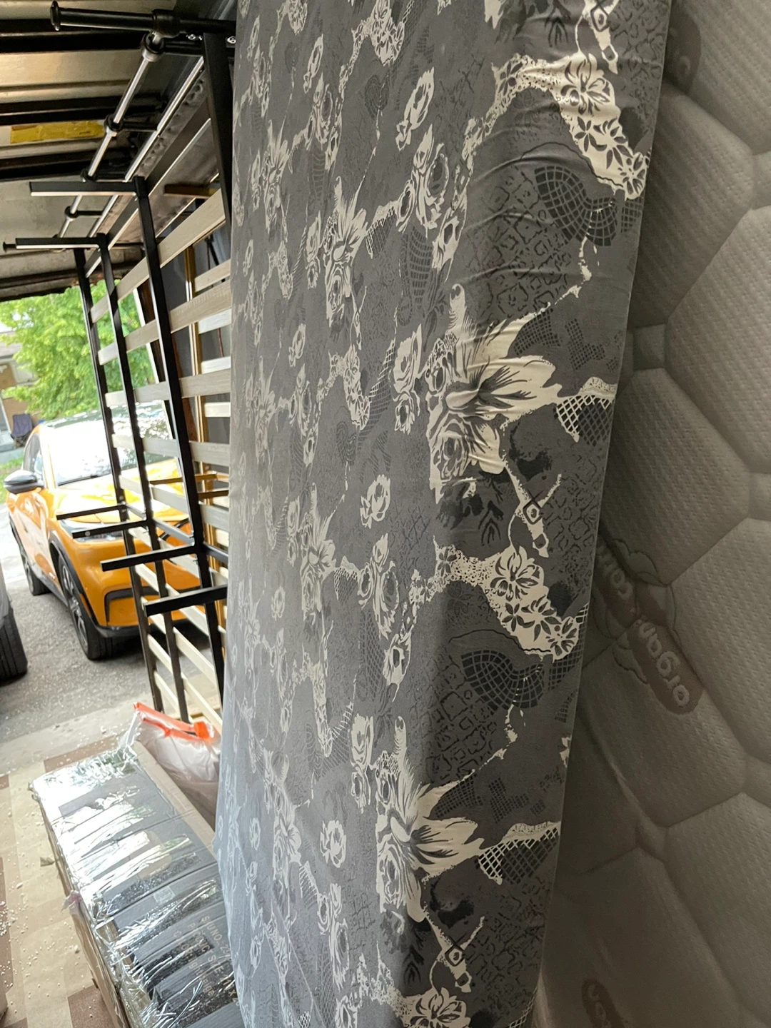 Grey Floral Print Mattress - photo 2
