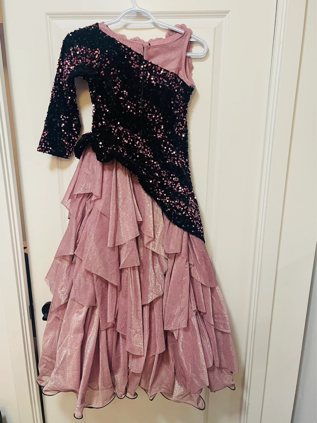 Girls Sequin and Ruffle Dance Dress - photo 2