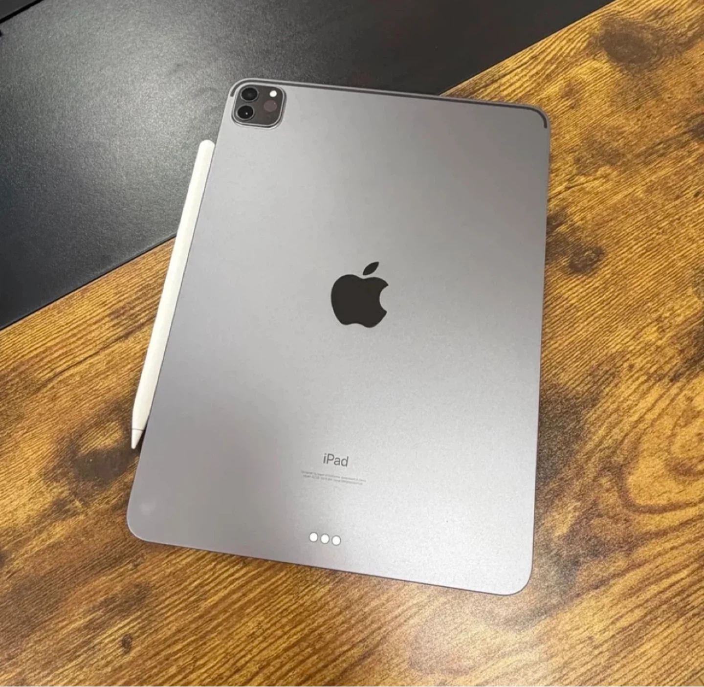 Ipad Pro 11 inch 2nd, 128GB Wi-fi + full-cover case Bundle - photo 3