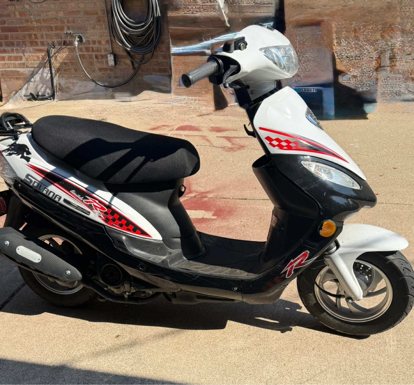 Una scooter 2019. Con 530 millas. - photo 2