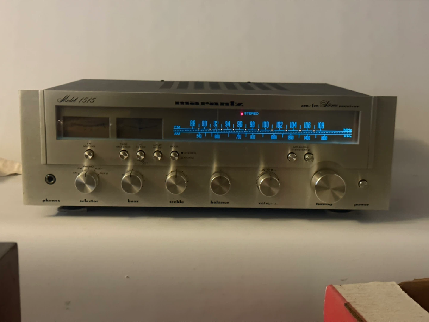 Marantz Model 1515 AM/FM Stereo Receiver - photo 4
