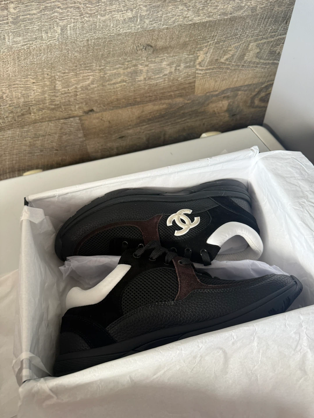 CHANEL Sneakers
