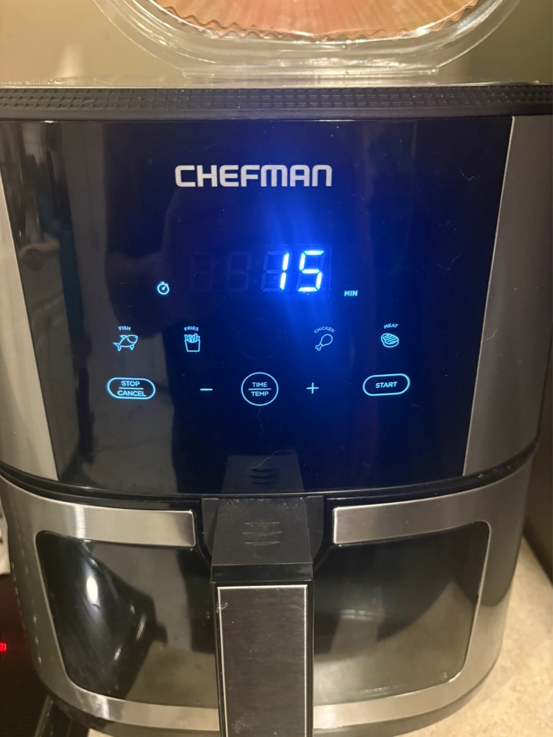 Chefman Air Fryer with Titan Parchment Paper Liners
