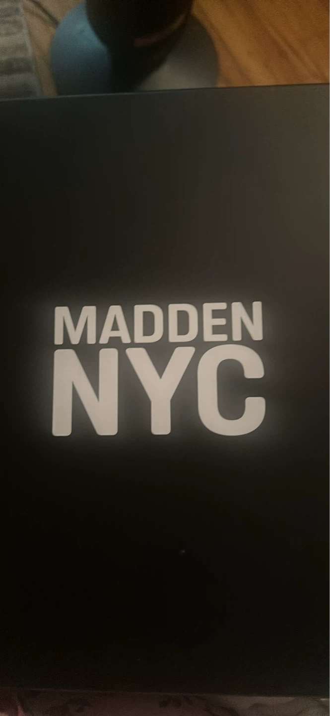 Madden NYC 3-Piece Set: Crossbody, Card Holder & Keychain - photo 4