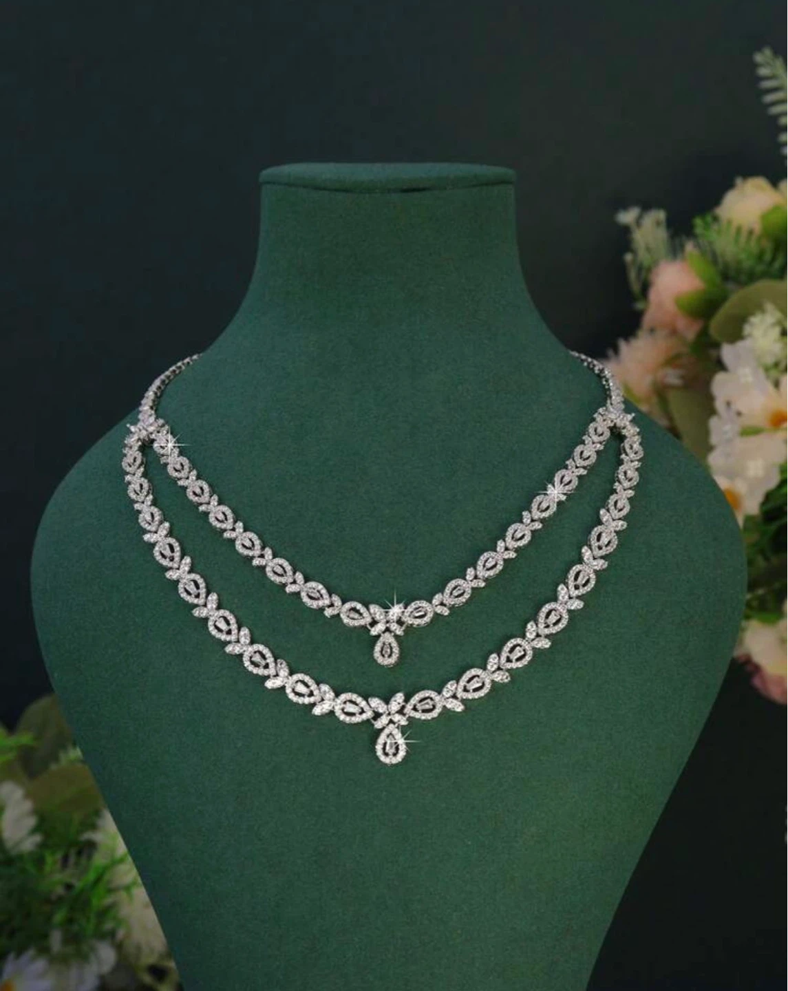Cubic Zirconia Pave Diamond Necklace and Earrings Set - photo 2