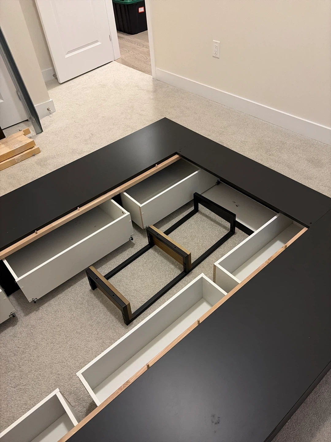 Modern Black Queen Platform Bed Frame with 6 Drawers - photo 5