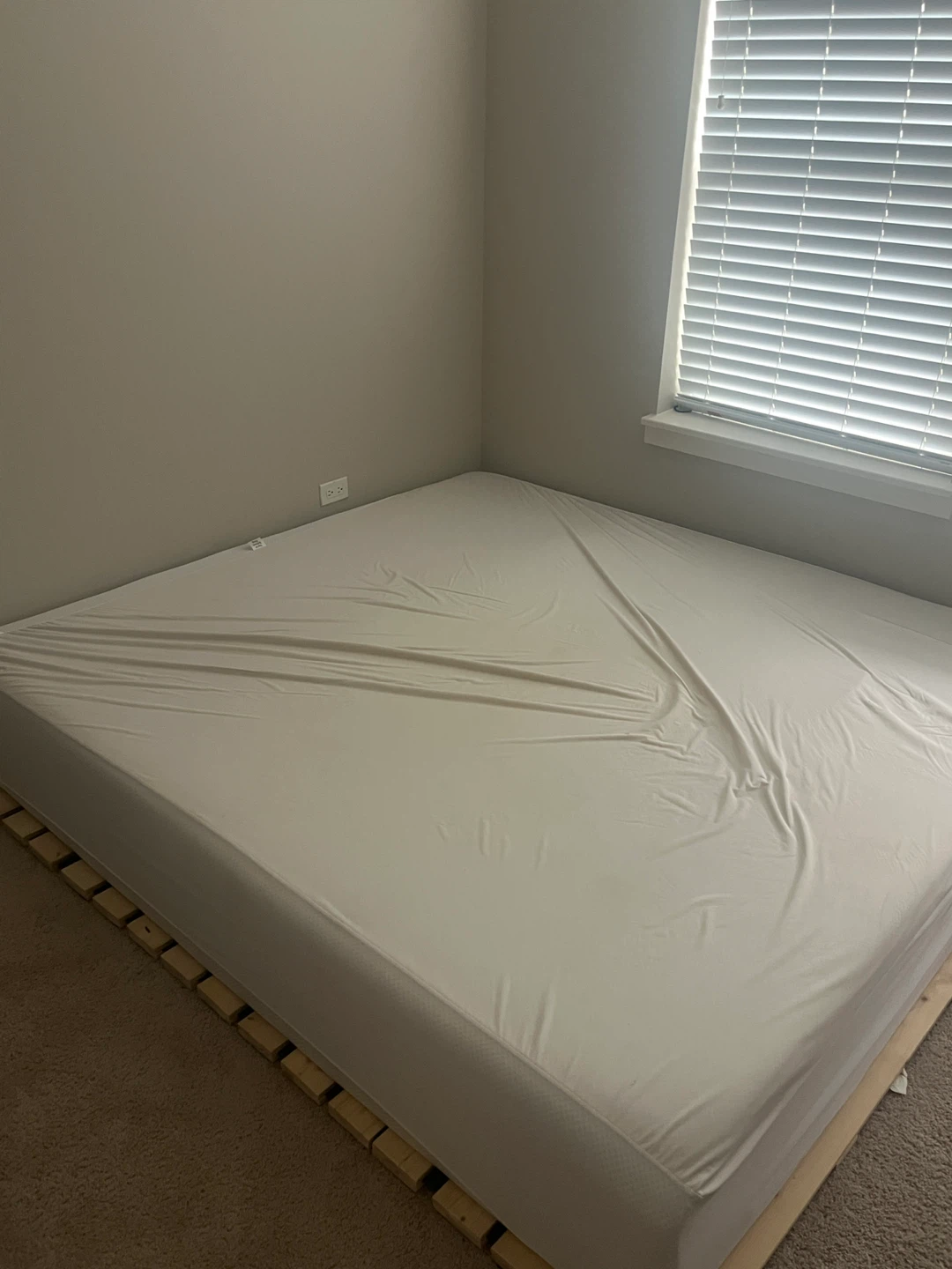 Zinus King Cooling Mattress & Floor Bed Frame King Size