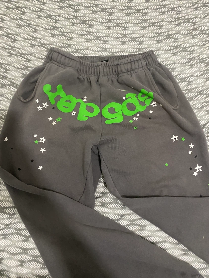 Grey "SP5DER” Sweatpants