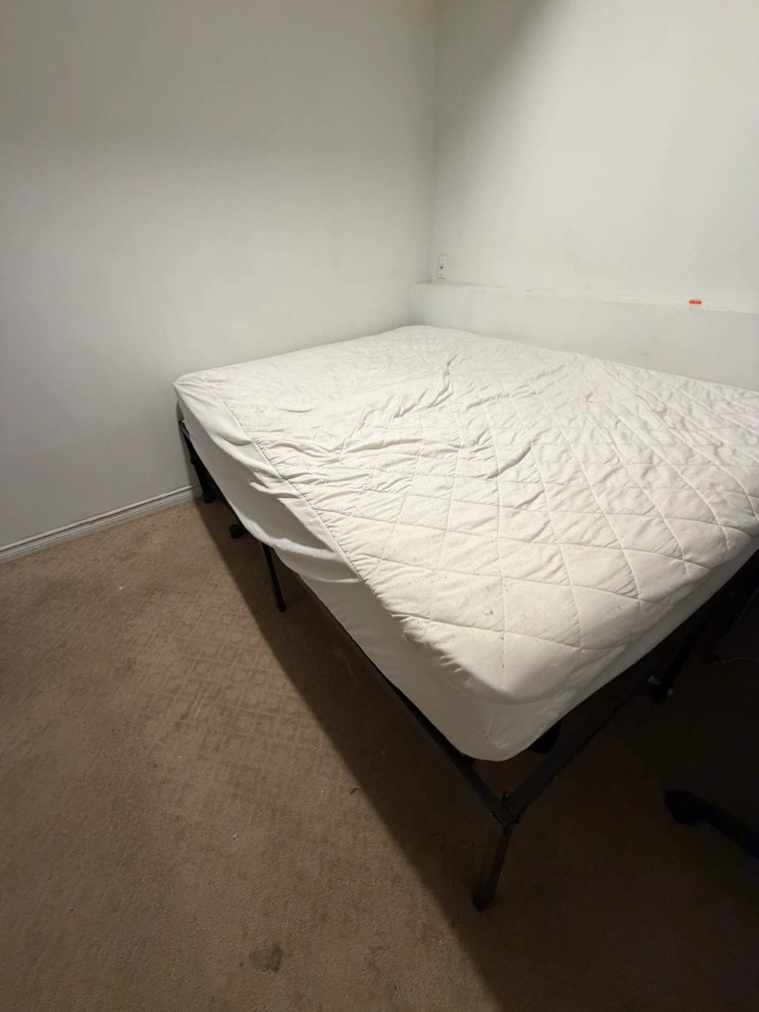 Moving sale White Mattress and bed frame Queen size