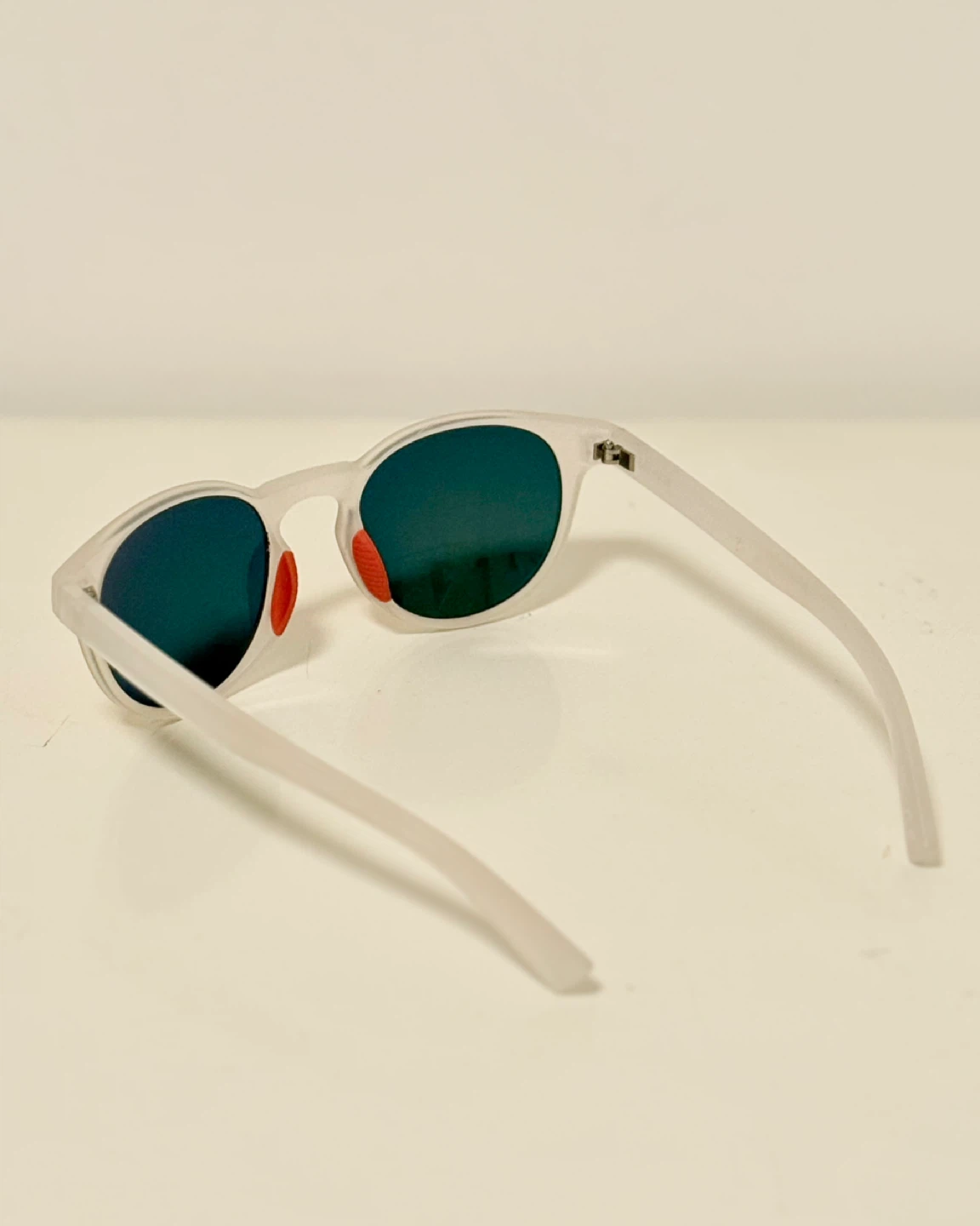 Body Glove Sport Clear Mirrored Sunglasses Adult - photo 2