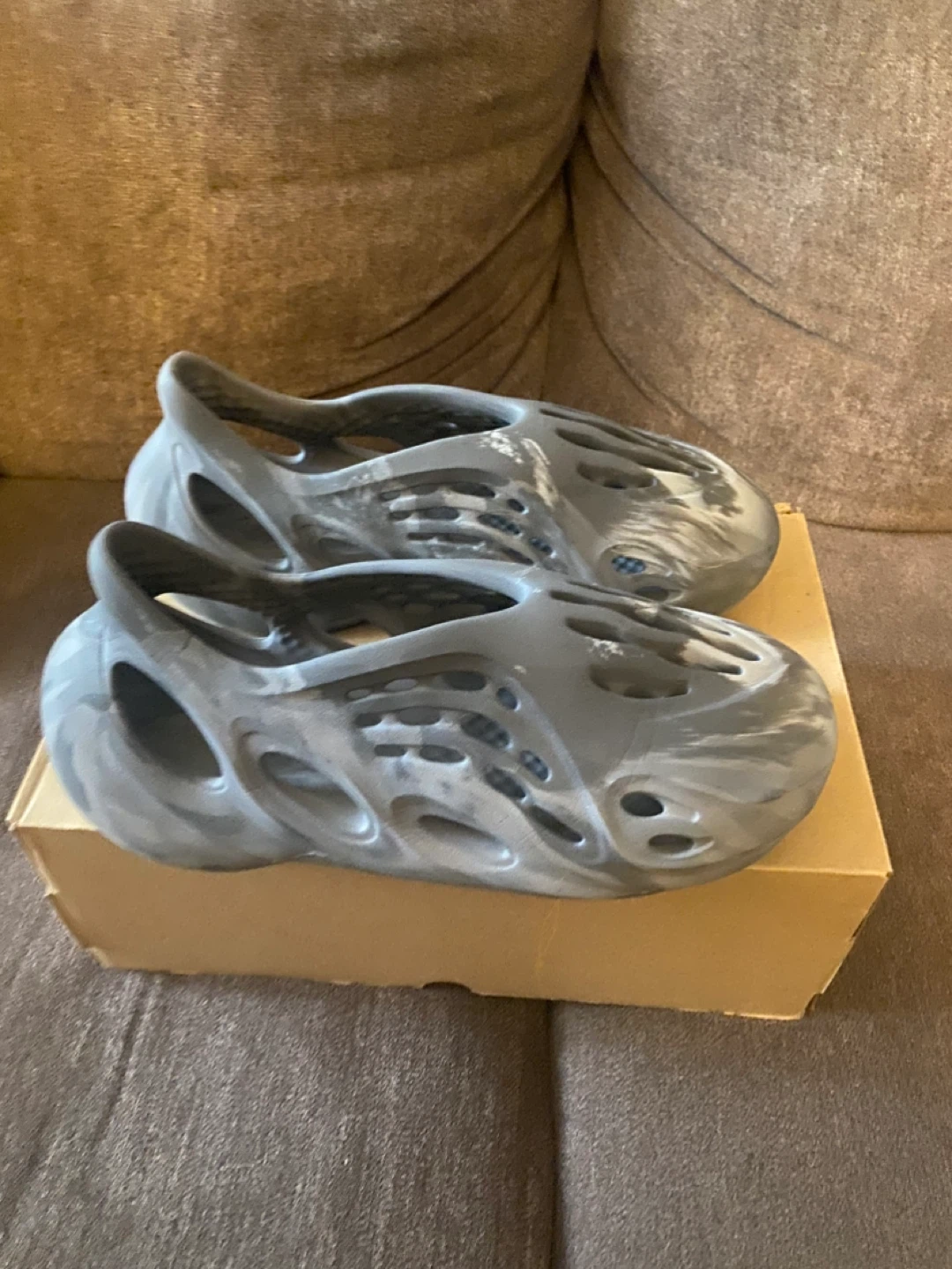 Yeezy Foam Runner Mx Granite - photo 2