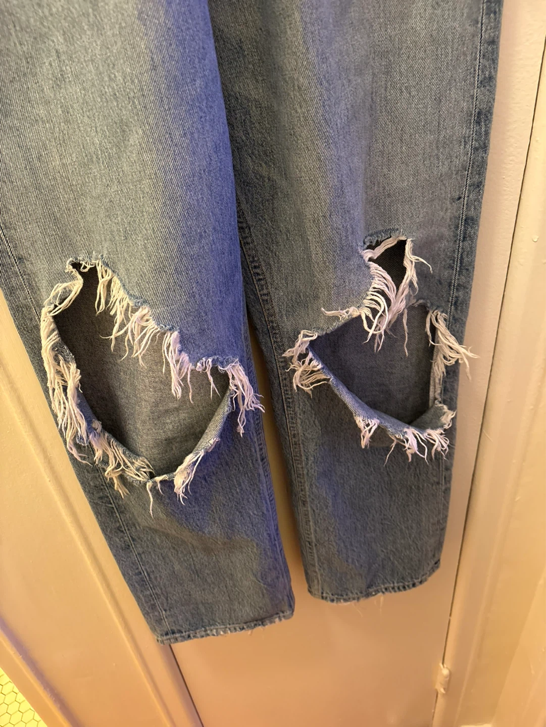 AGOLDE Ripped Jeans - Size 28 - photo 5