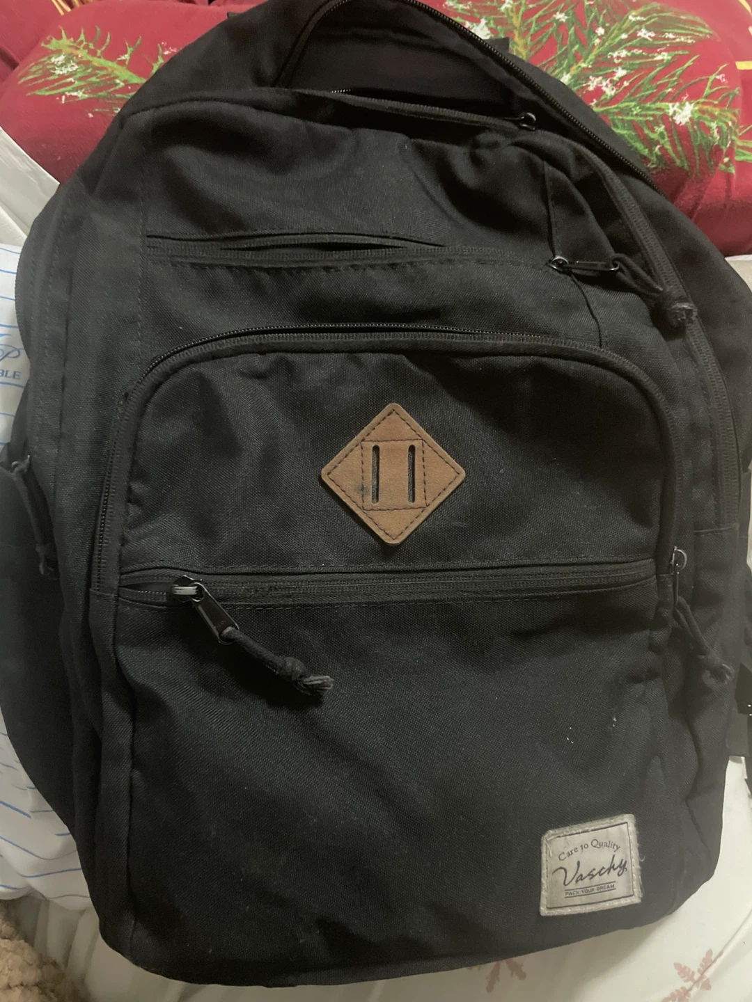 Vaschy Black Backpack