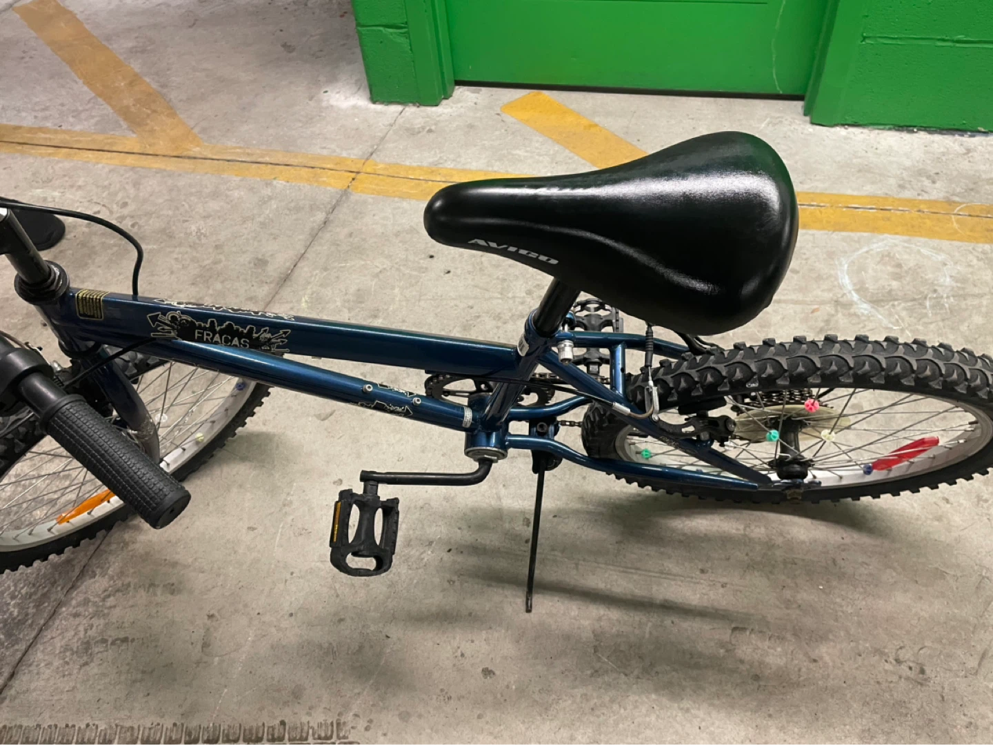 Avigo Fracas Kids Bike 20” - photo 4