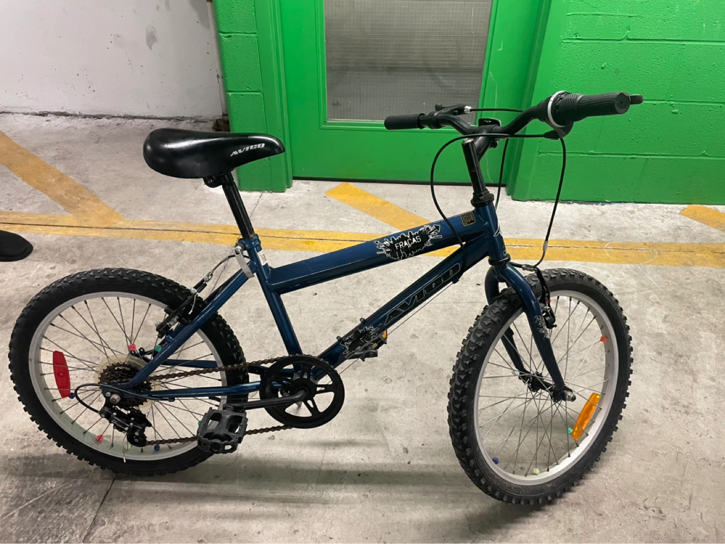 Avigo Fracas Kids Bike 20”