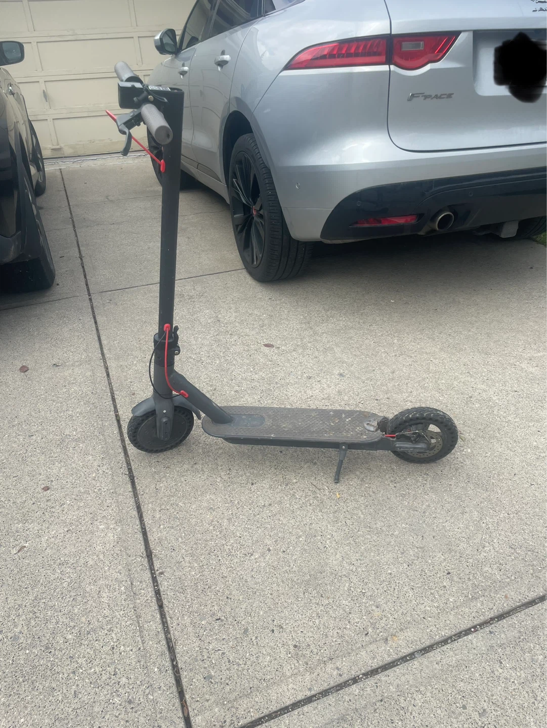 Xiaomi Mi M365 Electric Scooter