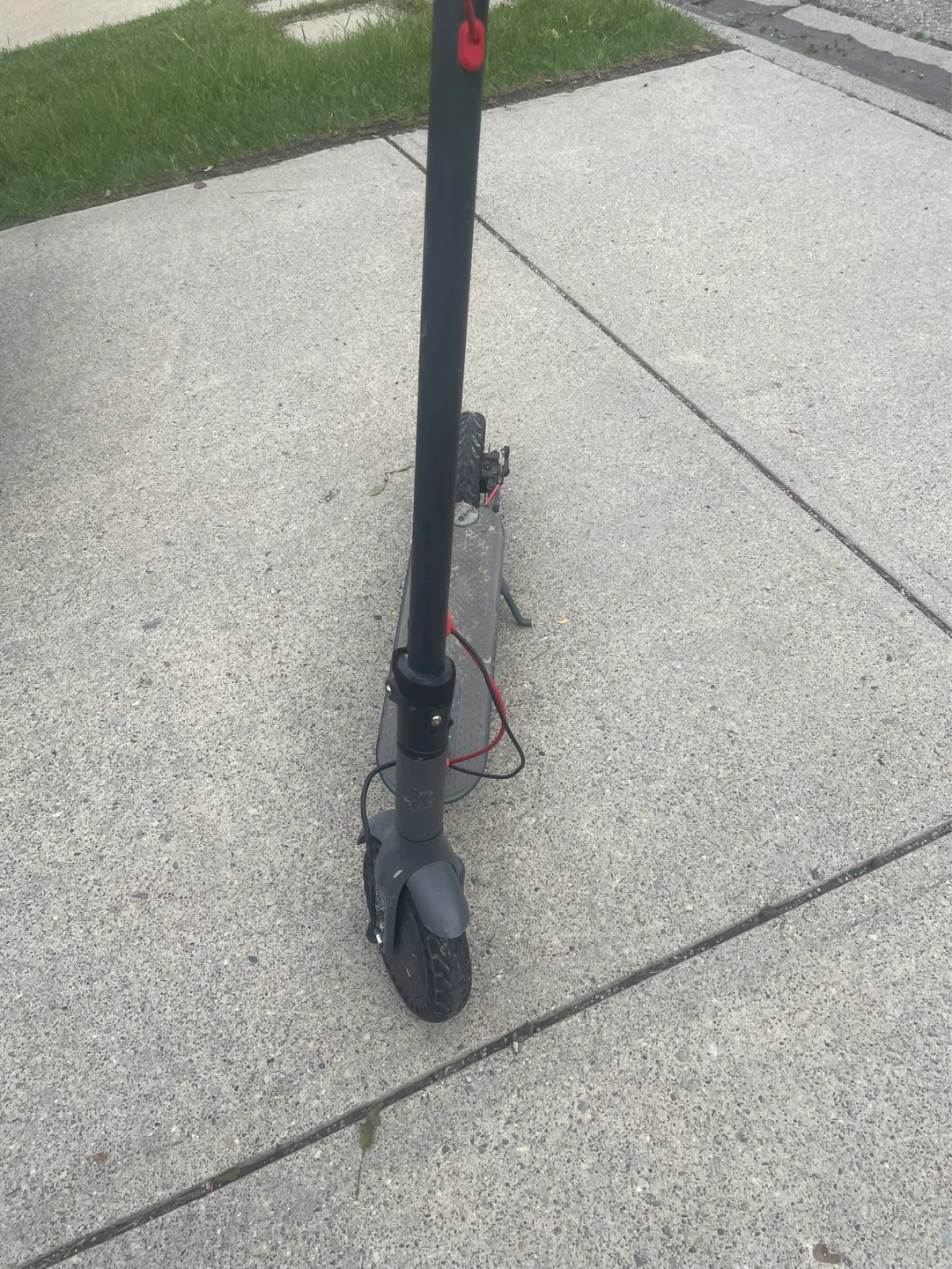 Xiaomi Mi M365 Electric Scooter - photo 2