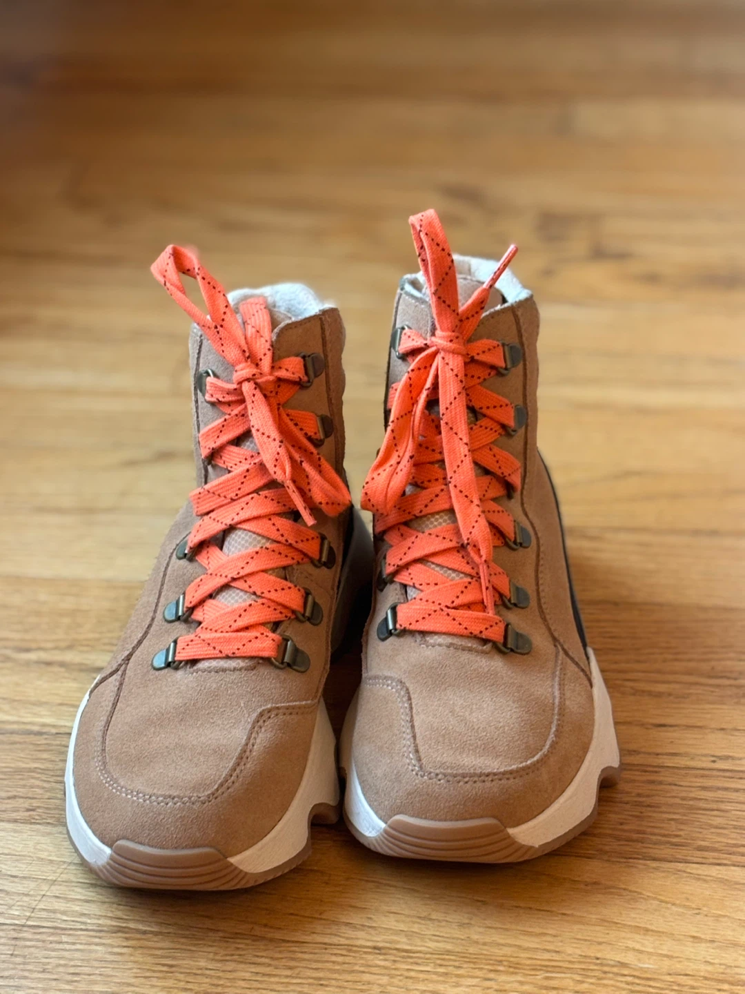 Sorel Brown Suede Hiking Boots with Orange Laces - photo 3
